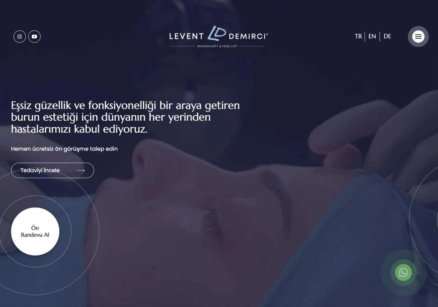 Op. Dr. Levent Demirci sitesinin açılışı ve dil seçenekleri.
